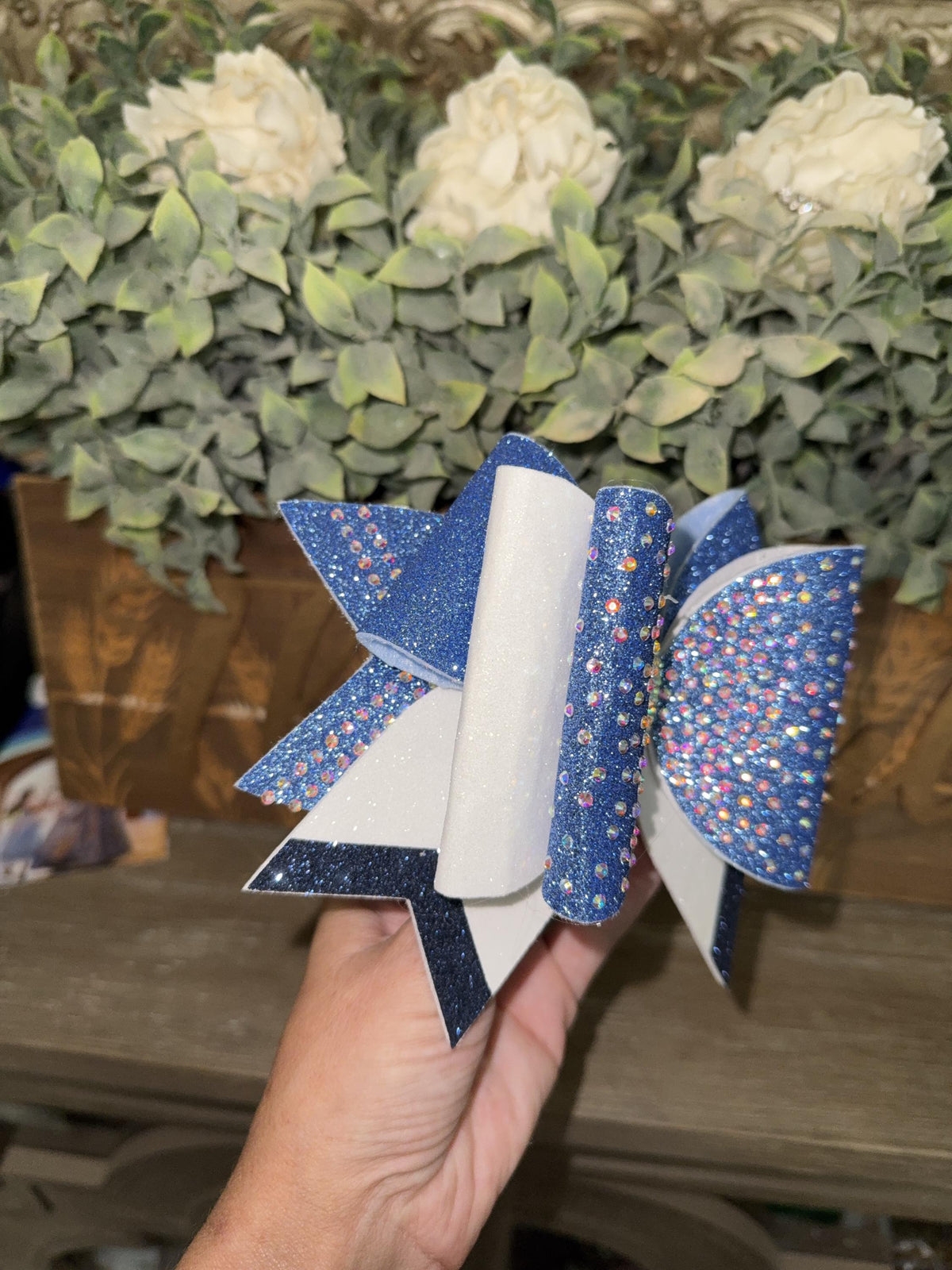 Large 5 tier 7" Glitter Cheer Bow with Center Scatter – Rhinestone Dolly Bow