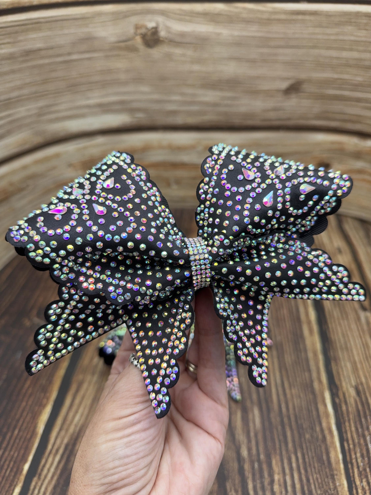 Scallop Bubble Edge Cheer Bow with Teardrop stones: Rhinestone All-Star Competition Bow
