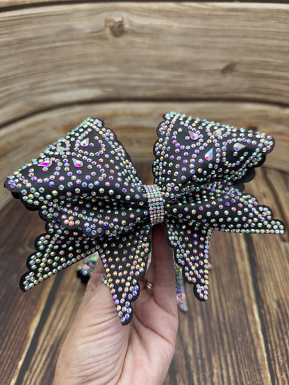 Scallop Bubble Edge Cheer Bow with Teardrop stones: Rhinestone All-Star Competition Bow